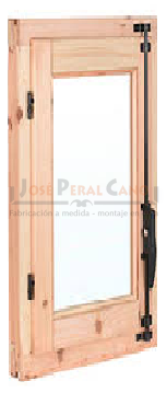 Ventana barata tradicional de pino sin contraventana